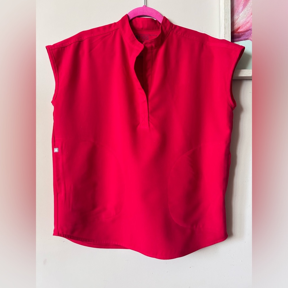 Women's Red Sleeveless Top